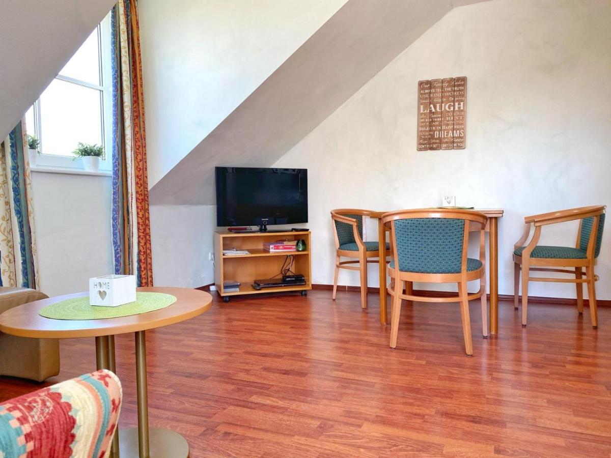 Hafenresidenz - Ferienwohnung 19 - Kapitaen Wiek auf Rügen Exterior foto